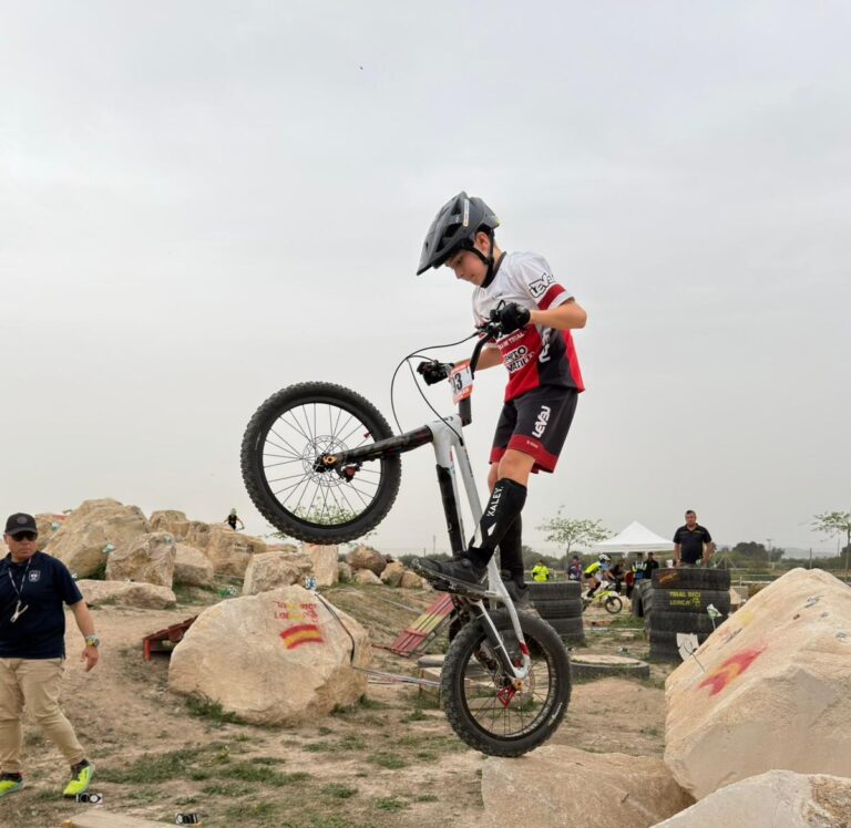 Roc Casals continua la temporada amb bons resultats