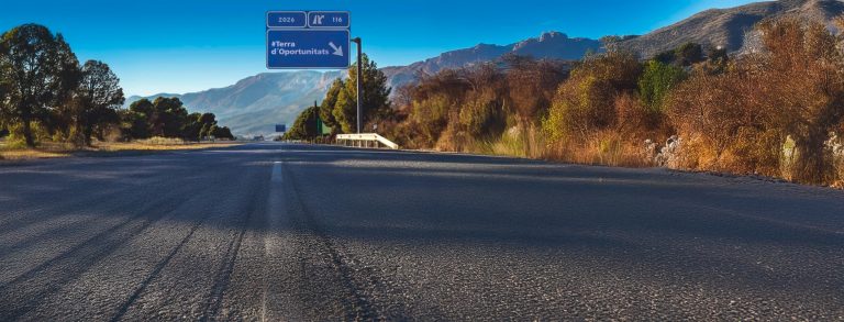 Noves convocatòries d’ajuts en estudis, pagesia, habitatge i emprenedoria