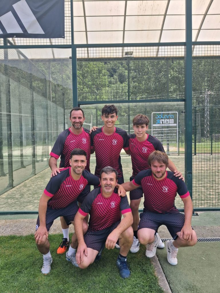El Club Pàdel Lluçanès acaba la temporada amb l’ascens a 1a del masculí