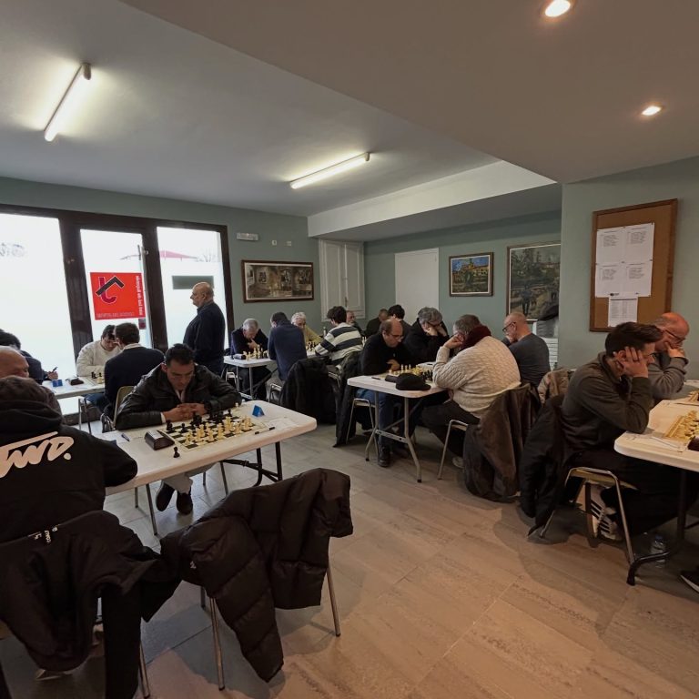 El club d’escacs de Sant Boi acaba la temporada amb un ascens a primera