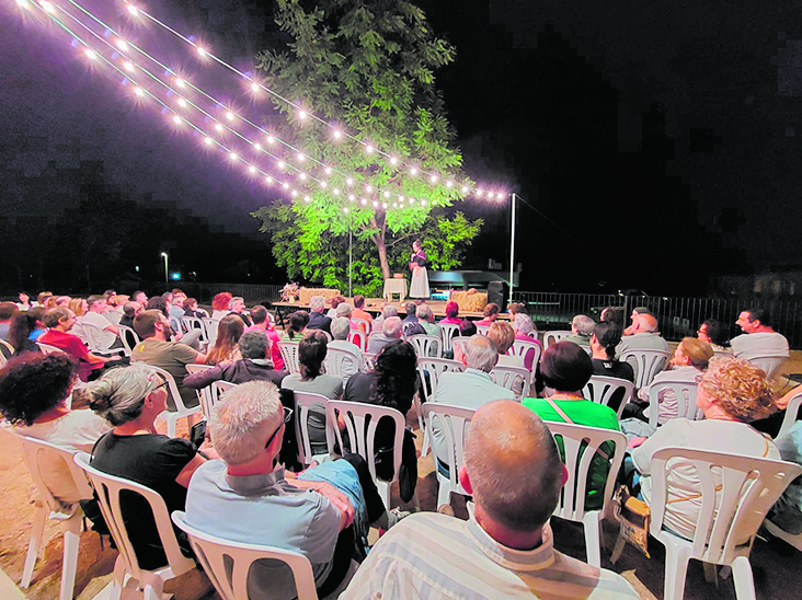 Les nits dels divendres de juliol a Olost són tremendes